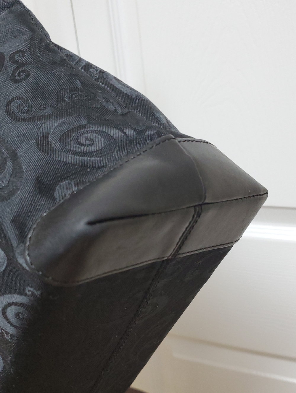 Brighton Mevelyn Jacquard Tote - Picture 6 of 17